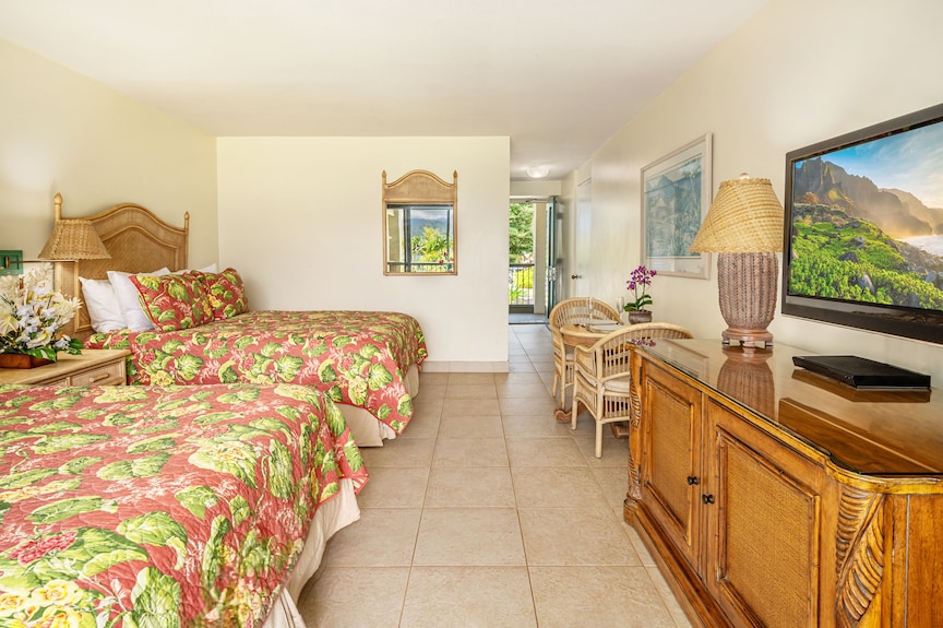 Couples Studio 1205, Mt View, Kitchenette, Washer Dryer, Add'l Resort Fees - Kauai, HI