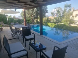 Piscine extérieure