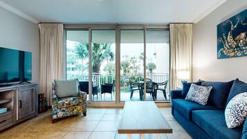 Fernseher, DVD-Player, Videothek