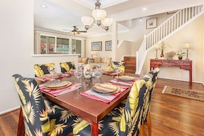 Dining - Nihilani Family Condo 3A, Townhome Style 2-car Garage, Bonus Den (Princeville)