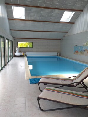 Innenpool, beheizter Pool