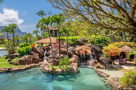 Property grounds. HBR Couples Studio 1558, AC, Mountain View, Full Kitchen, Add'l Resort Fees