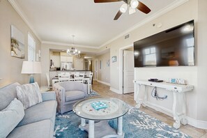 Télévision, lecteur de DVD, vidéothèque