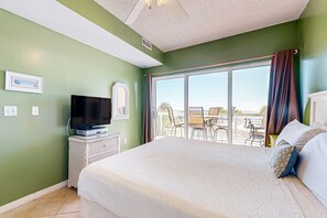 2 bedrooms, iron/ironing board, Internet, bed sheets