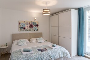 1 habitación, internet y ropa de cama 