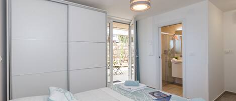 1 chambre, accĂšs Internet, draps fournis