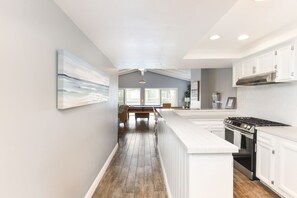 Interior - Giant 7 Bedroom Duplex & 4 Car Garage on 51st St (Newport Beach)