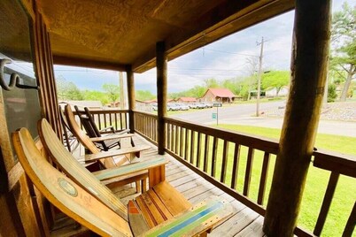 Driftwood Cabin #303