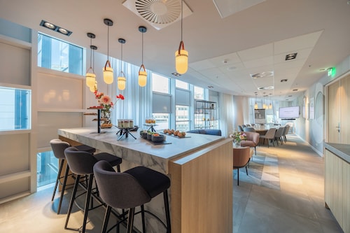 Crowne Plaza Utrecht - Central Station by IHG