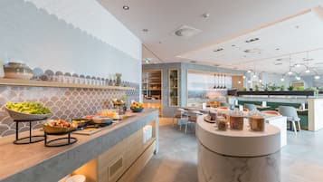 Daily buffet breakfast (EUR 21.50 per person)