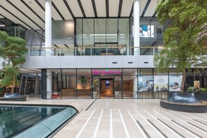 Exterior - Crowne Plaza Utrecht - Central Station by IHG (Utrecht)
