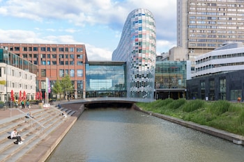 Crowne Plaza Utrecht - Central Station by IHG