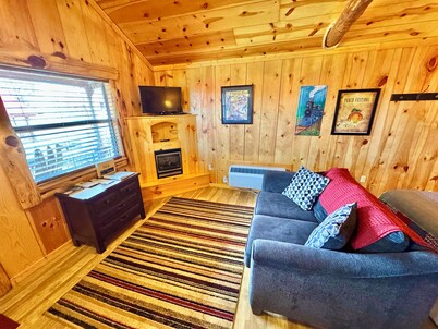 Sylamore Depot Cabin # 302