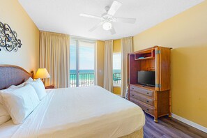 3 bedrooms, iron/ironing board, free internet, bed sheets