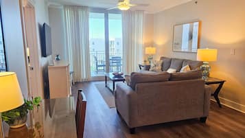 Fernseher, DVD-Player, Videothek