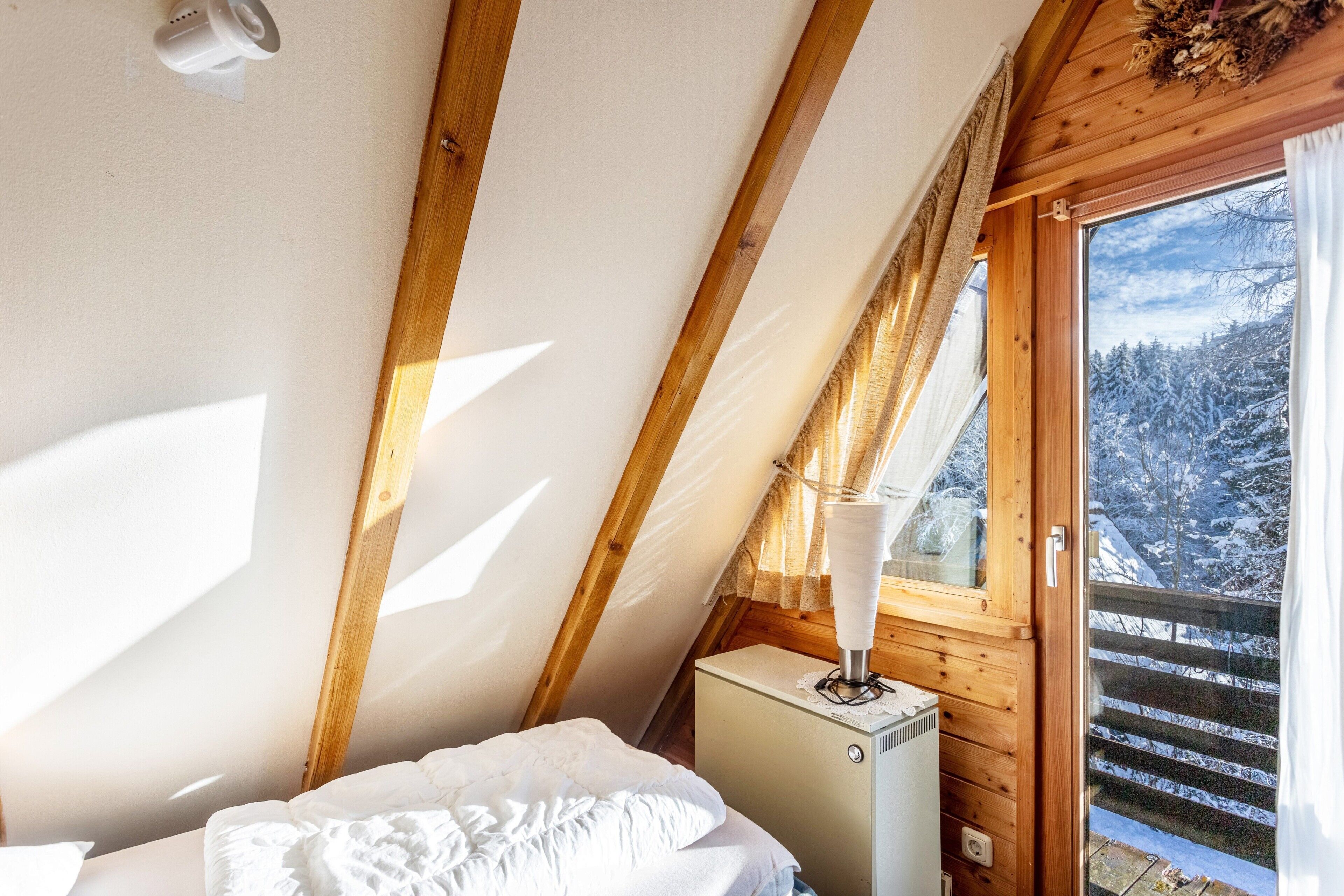 3 chambres, fer et planche à repasser, Wi-Fi gratuit, draps fournis