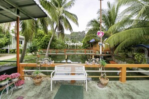 Garden - OYO 1062 Baanrai Kongjaroen (Cha-am)