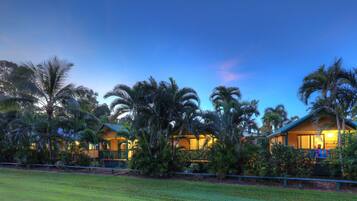 Stuga - privat badrum | 2 sovrum och sängkläder