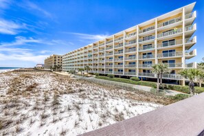 Exterior - 3rd-floor, Gulf-front condo with seasonal beach setup - near entertainment (Fort Walton Beach)