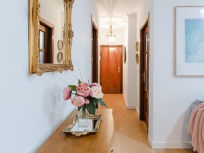 2 bedrooms, iron/ironing board, WiFi, bed sheets - Apartment next to the Atarazanas Market and Larios street (Málaga)