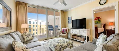 TV, DVD player, videoteca