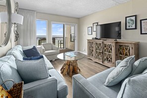 Televisio, DVD-soitin, videokirjasto