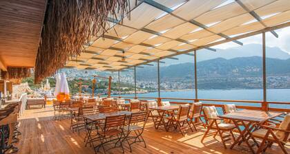 Kalkan Saray Suites - Adults Only