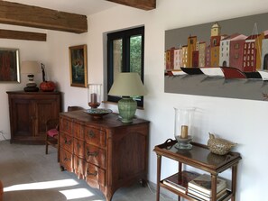 Interior - Renovated and decorated Norman wine press (Tourville-en-Auge)