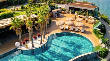 Außenpool (je nach Saison geöffnet), Cabañas (kostenlos), Sonnenschirme