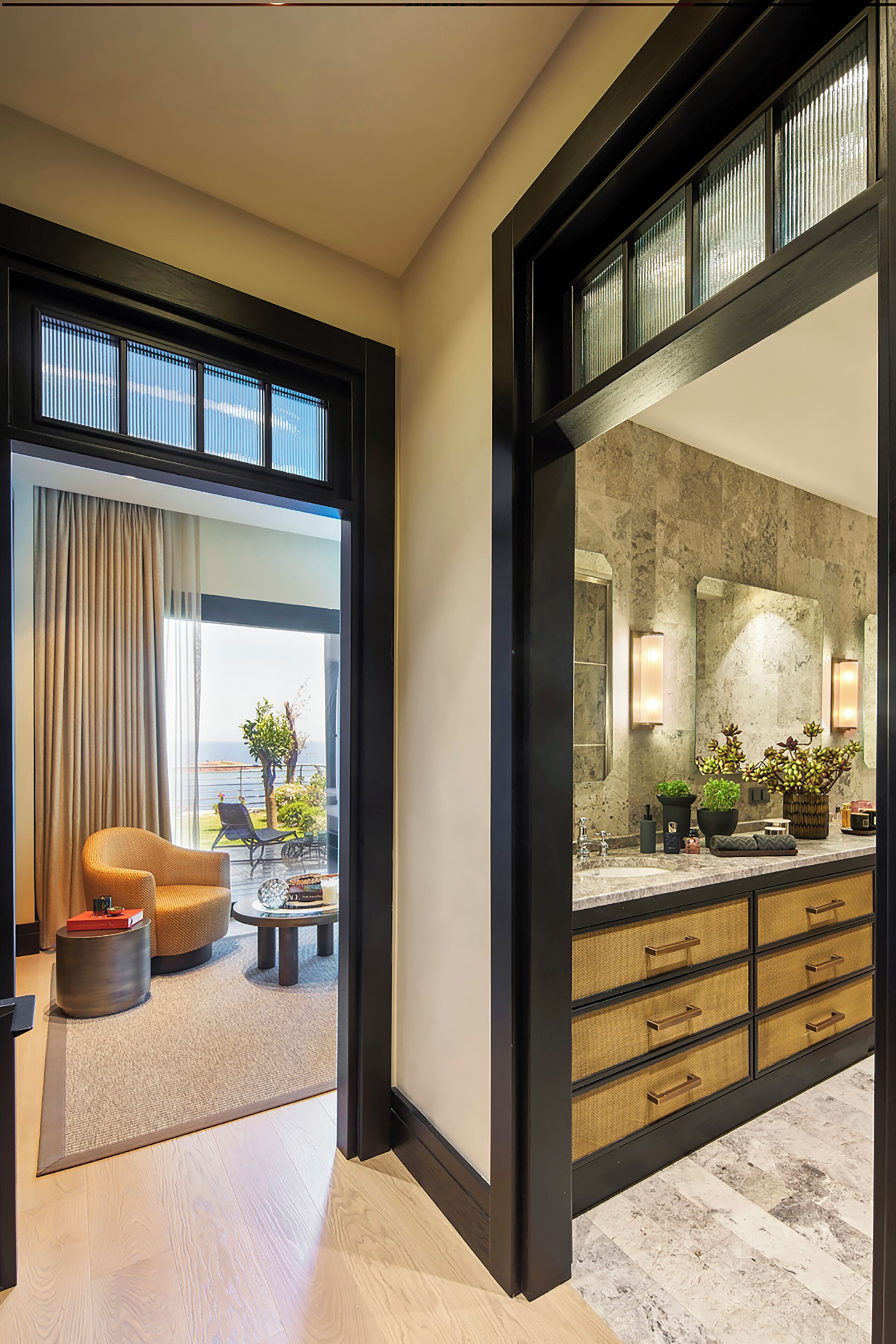 5+1 Deluxe Villa with Private Pool, Sauna & Maid`s Room | 浴室 | 淋浴设施、大花洒淋浴喷头、名牌洗护用品、吹风机