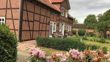 Esterni