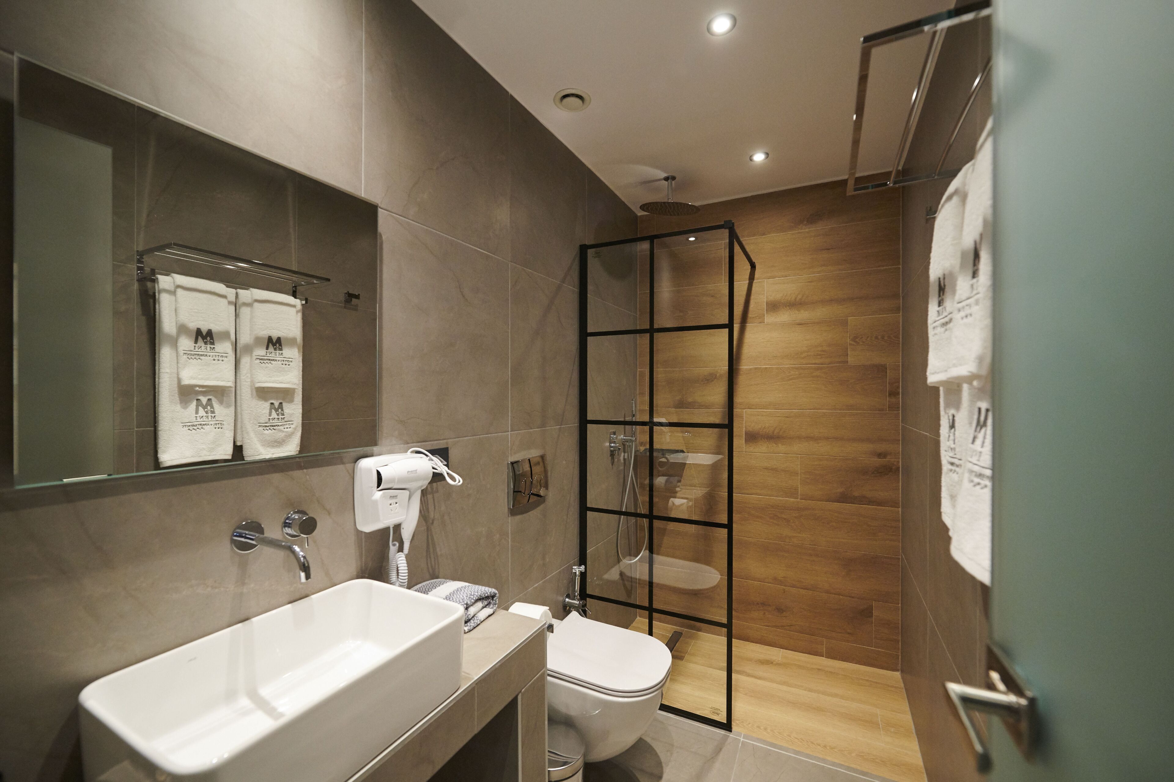 Foto - Meni Hotel & Apartments UNDER NEW MANAGEMENT