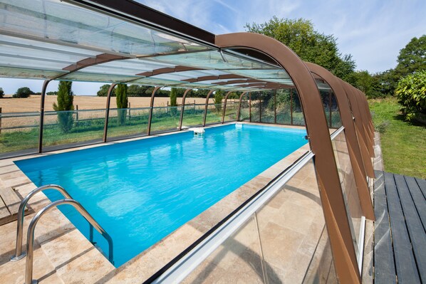 Piscine couverte, piscine chauffée