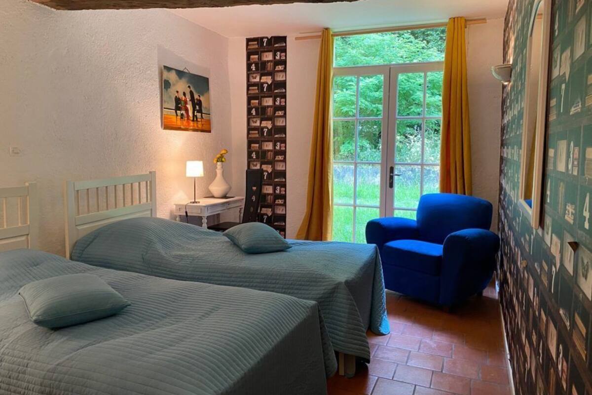 Chambre Économique avec lits jumeaux (ouvrant sur jardin)