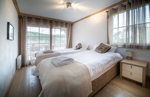 3 室のベッドルーム、WiFi、ベッドシーツ