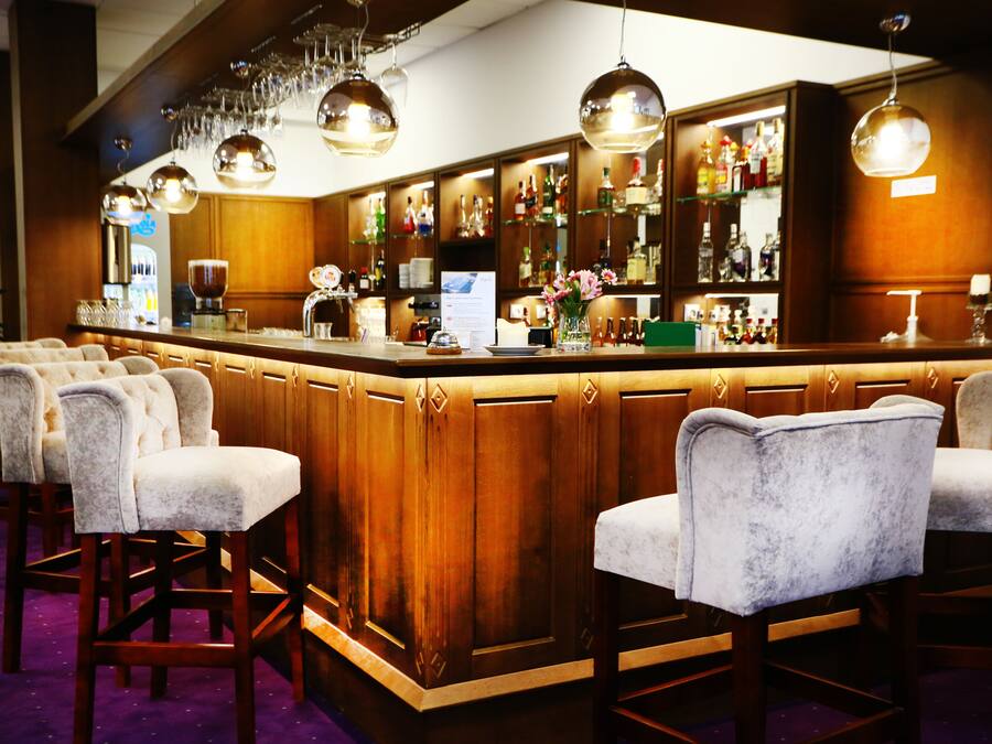 Bar (in der Unterkunft)