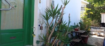 KATERINAS HOUSE.... ΚΑΤΟΙΚΙΑ ΣΕ ΔΥΟ ΟΡΟΦΟΥΣ