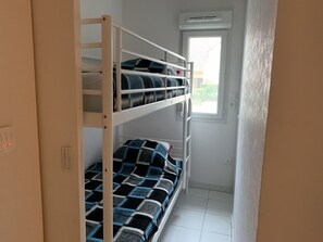 1 bedroom