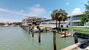 Uklassifisert bilde, 3 av 12, knapp