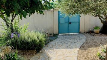 Enceinte de lâhĂ©bergement