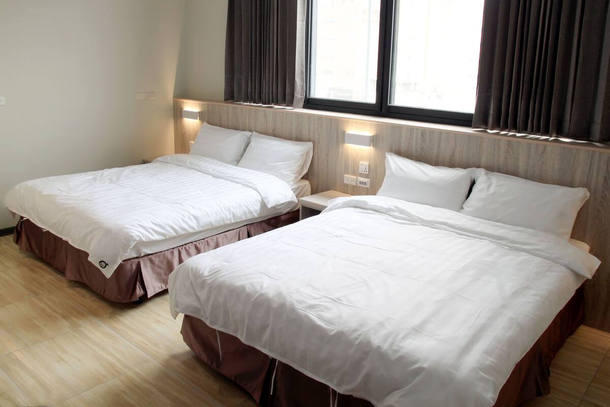 Panoramic Quadruple Room