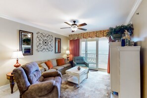 Taulutelevisio, DVD-soitin, videokirjasto