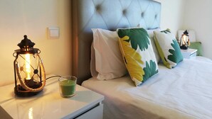 Unclassified image, 5 of 32, button - Apartment "Logis des fées", 2 bedrooms, Marina d'Albufeira, Algarve, Portugal. (Albufeira)