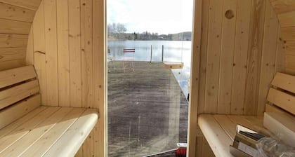 Garden house with sauna directly on the Buckowsee