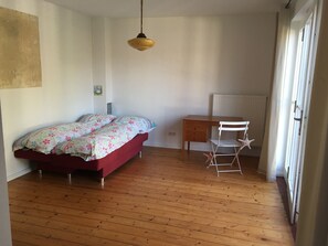 1 chambre, accès au Wi-Fi (inclus), literie fournie