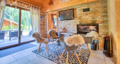 Chalet for 15 people - modern, large garden, close to the slopes and private spa