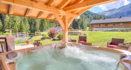 Chalet für 15 Pers modern, großer Garten in der Nähe der Pisten und privatem Spa