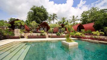 Alberca al aire libre