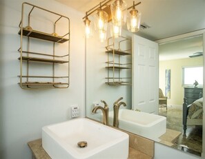 Niet-geclassificeerde afbeelding, 3 van 36, knop