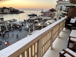 Property grounds - Vista del Puerto     (Chania)